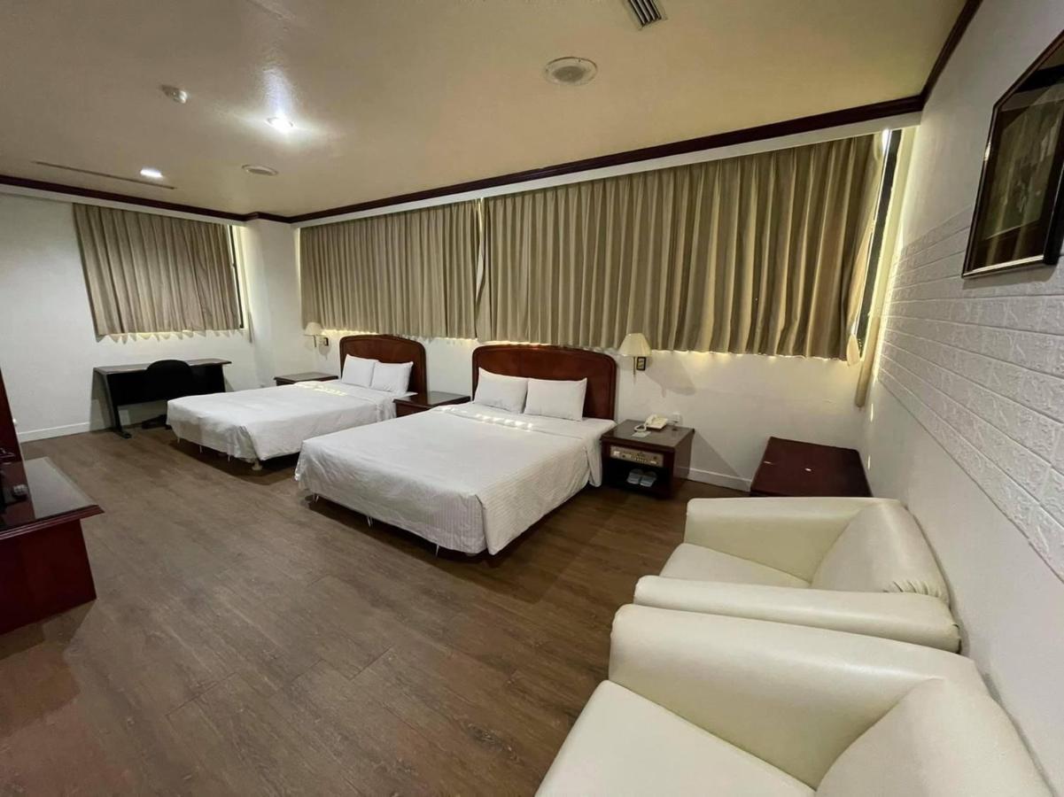 Abbo Hotel Tainan Exterior photo